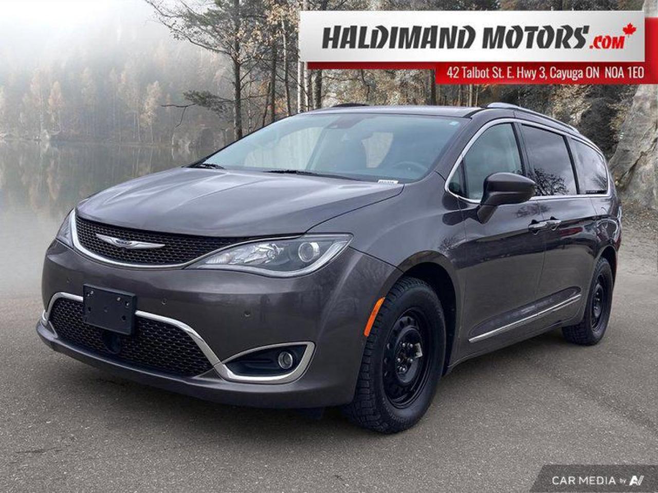 Used 2017 Chrysler Pacifica Touring-L Plus for sale in Cayuga, ON