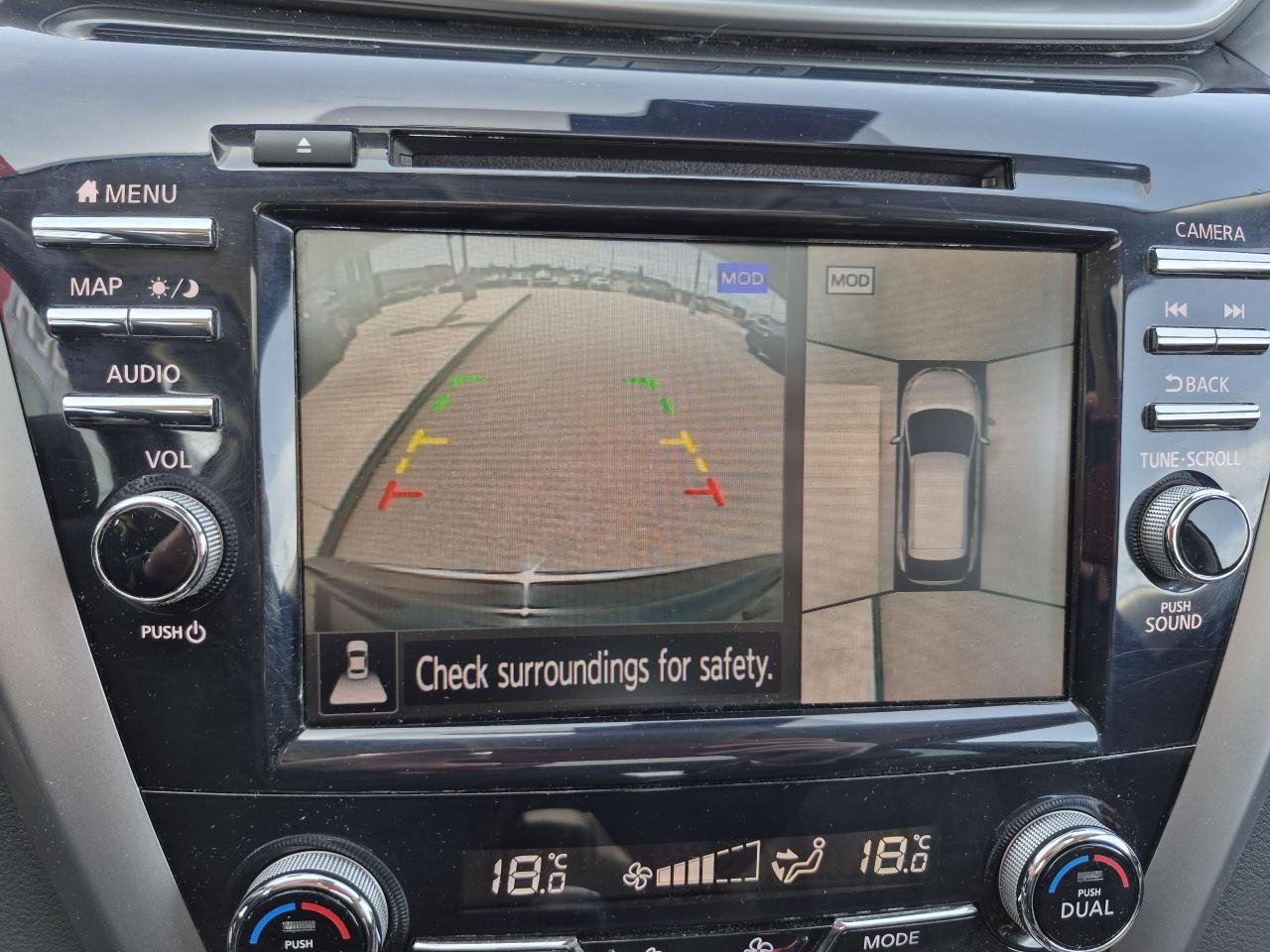 2023 Nissan Murano Platinum Photo10