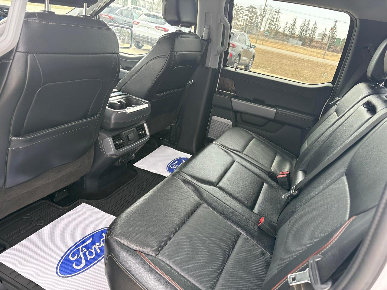 2023 Ford F-150 Lariat Photo5