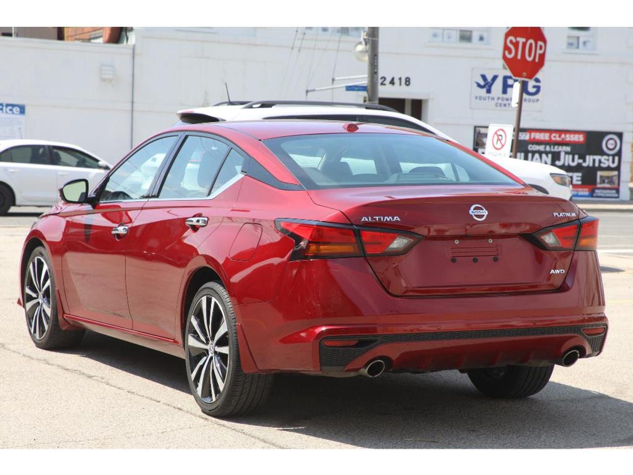 2022 Nissan Altima 2.5 Platinum AWD Photo