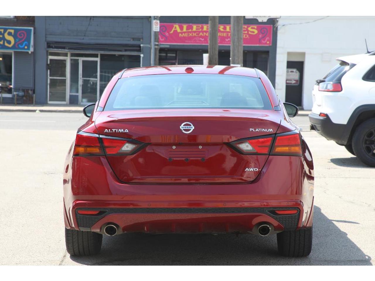 2022 Nissan Altima 2.5 Platinum AWD Photo