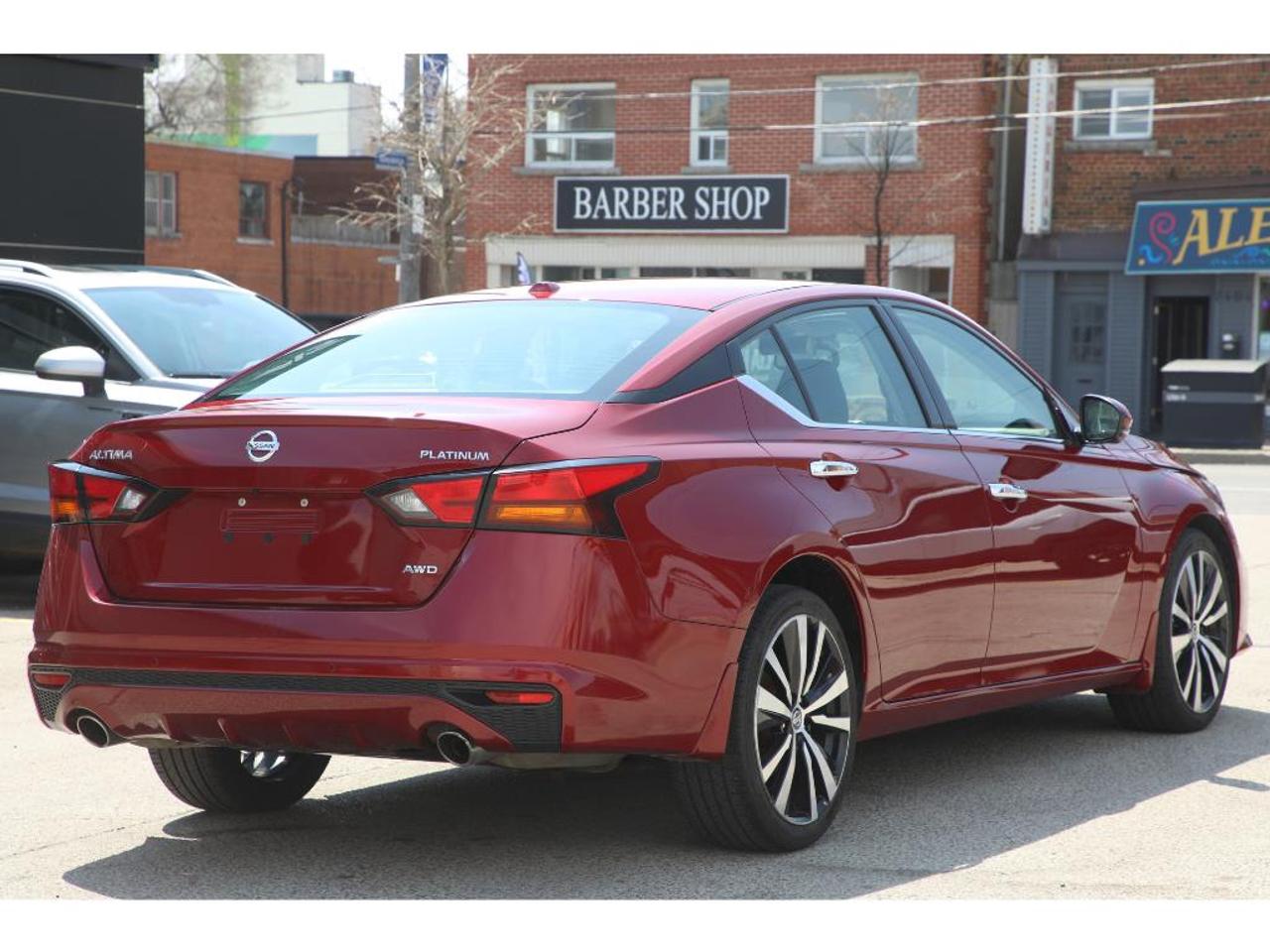 2022 Nissan Altima 2.5 Platinum AWD Photo