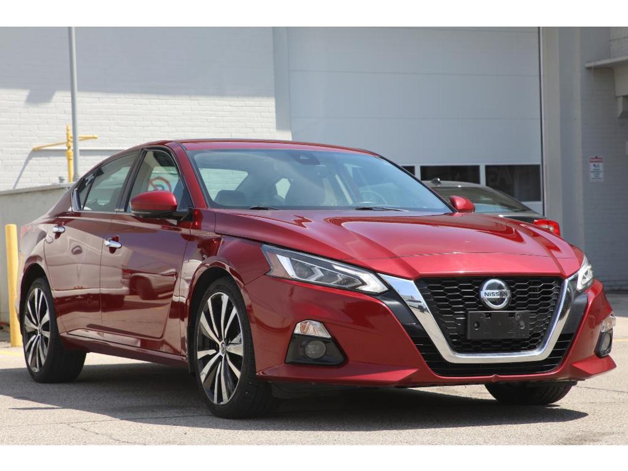 2022 Nissan Altima 2.5 Platinum AWD Photo