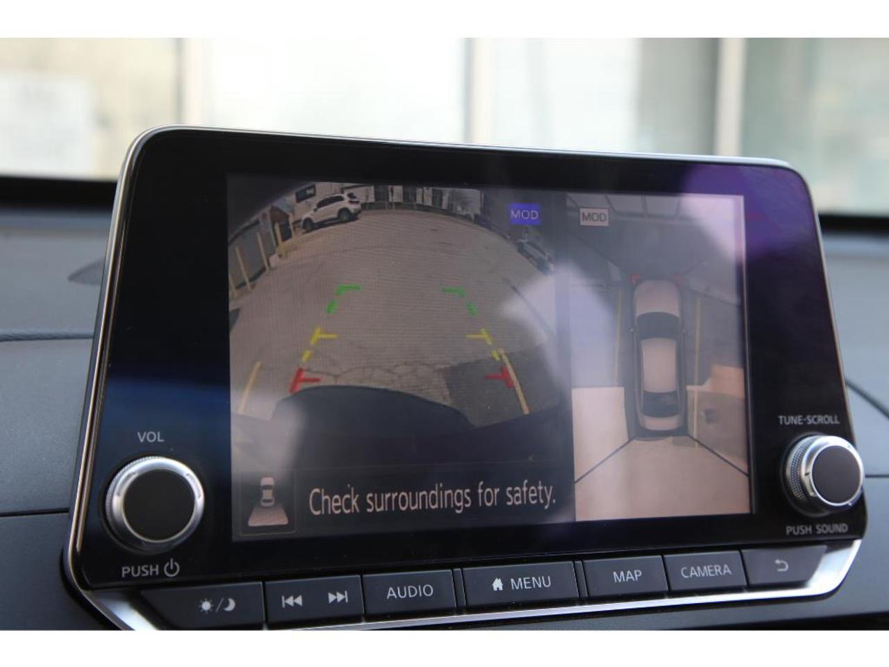 2022 Nissan Altima 2.5 Platinum AWD Photo