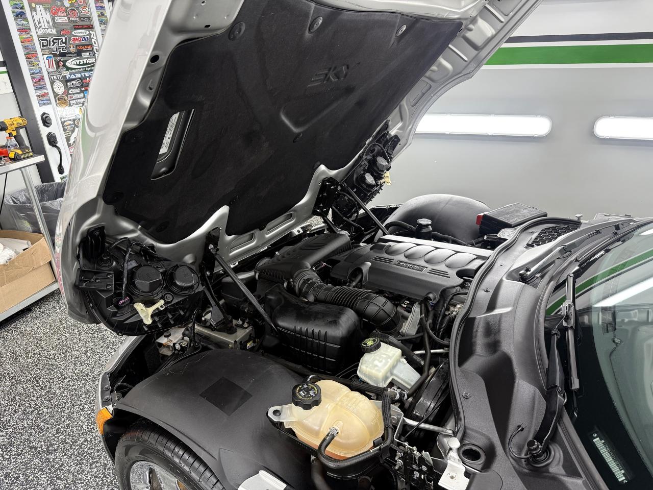 2007 Saturn Sky Convertible - Photo #13