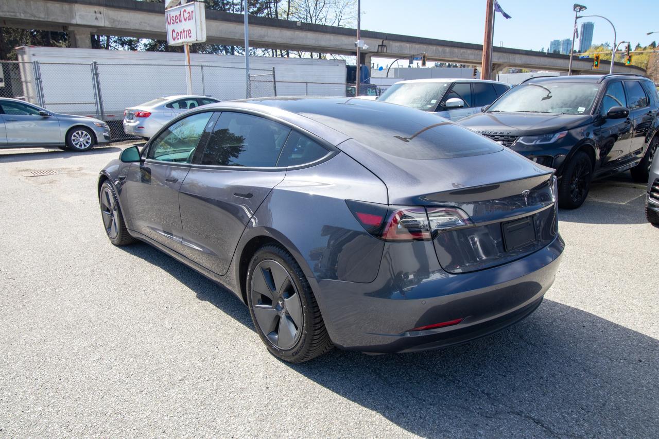 2021 Tesla Model 3  Photo5