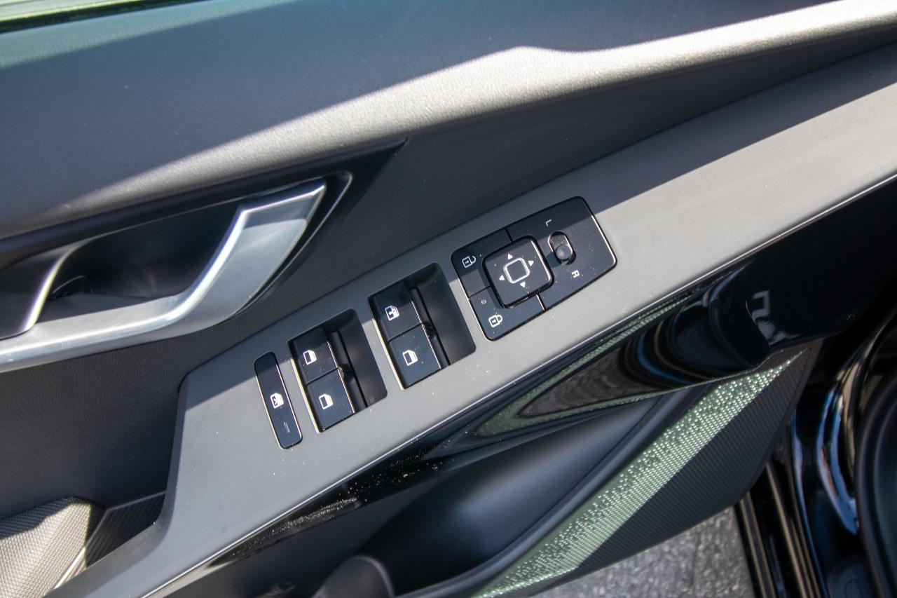 2023 Kia NIRO WIND Photo5
