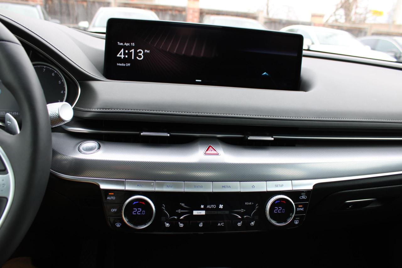2024 Genesis G80 2.5T Advanced AWD - Photo #14