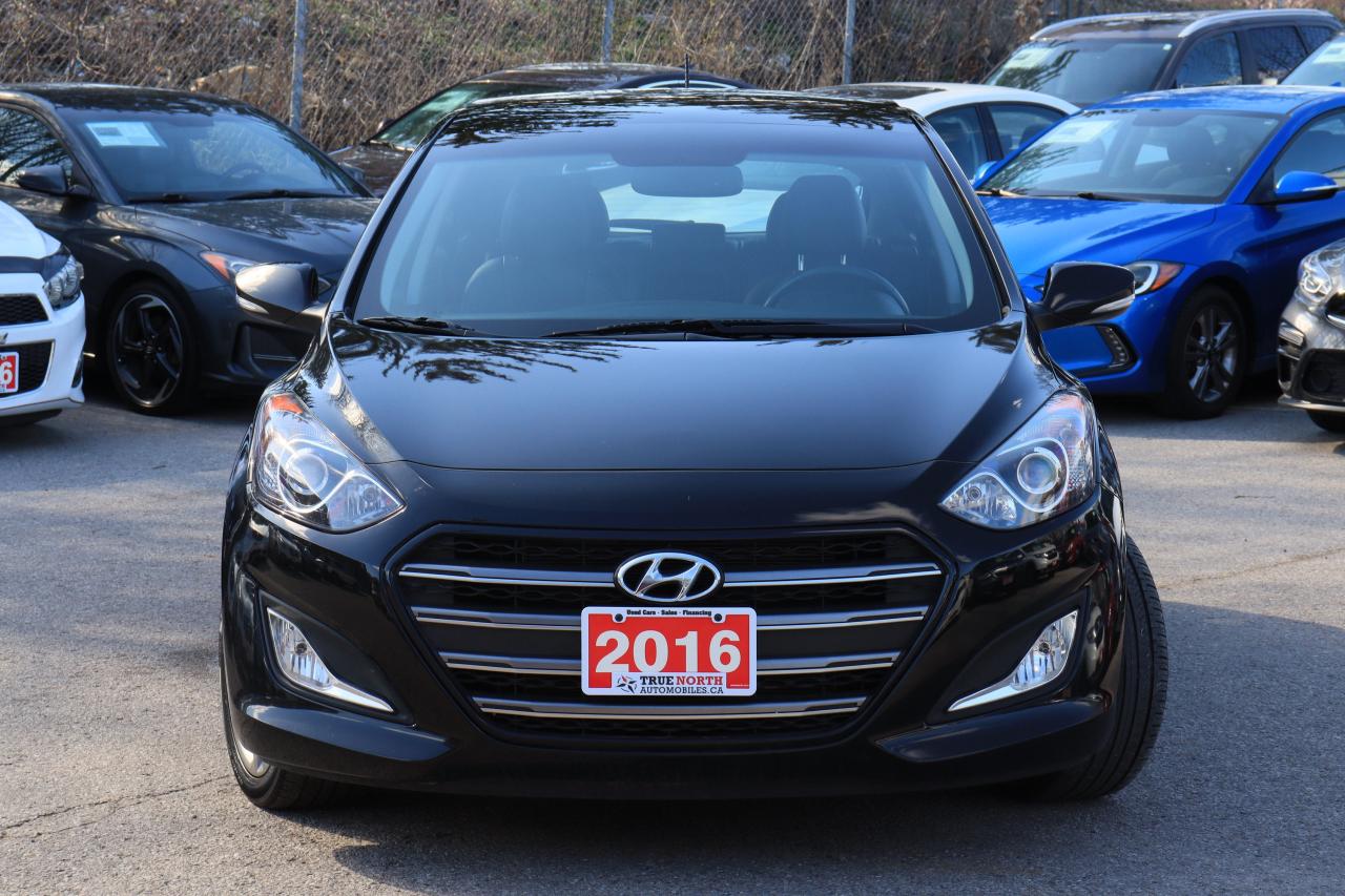 2016 Hyundai Elantra GT Limited | Auto | Nav | Cam | Pano Roof | 1 Owner Photo4