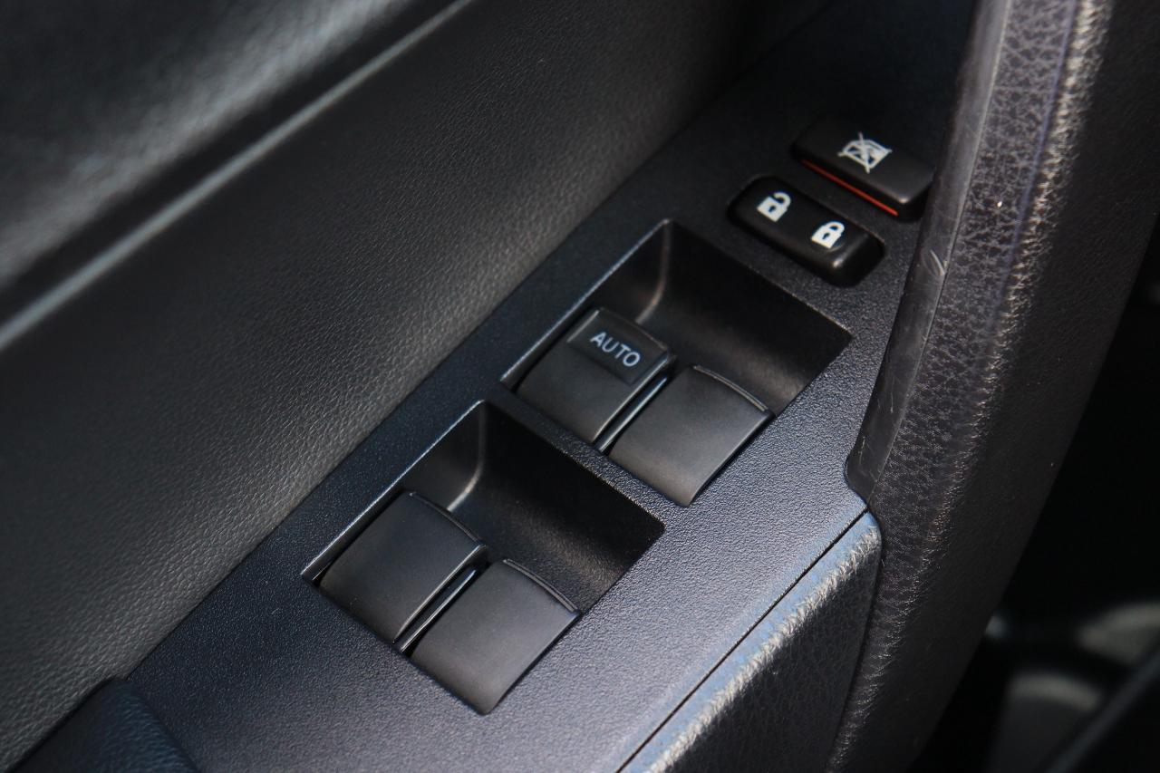 2015 Toyota Corolla S | Auto | Leather | Sunroof | Nav | Cam | Alloys Photo59