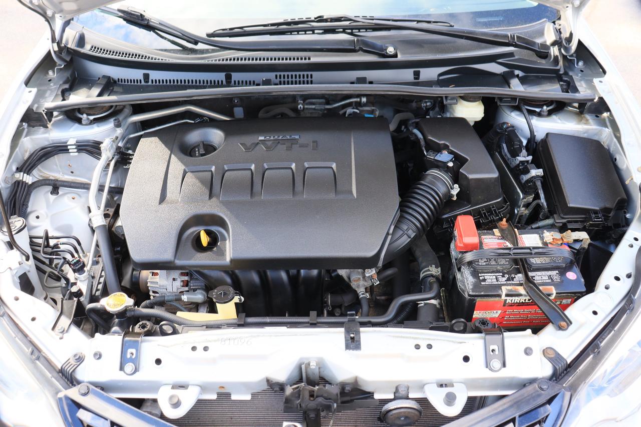 2015 Toyota Corolla S | Auto | Leather | Sunroof | Nav | Cam | Alloys Photo76