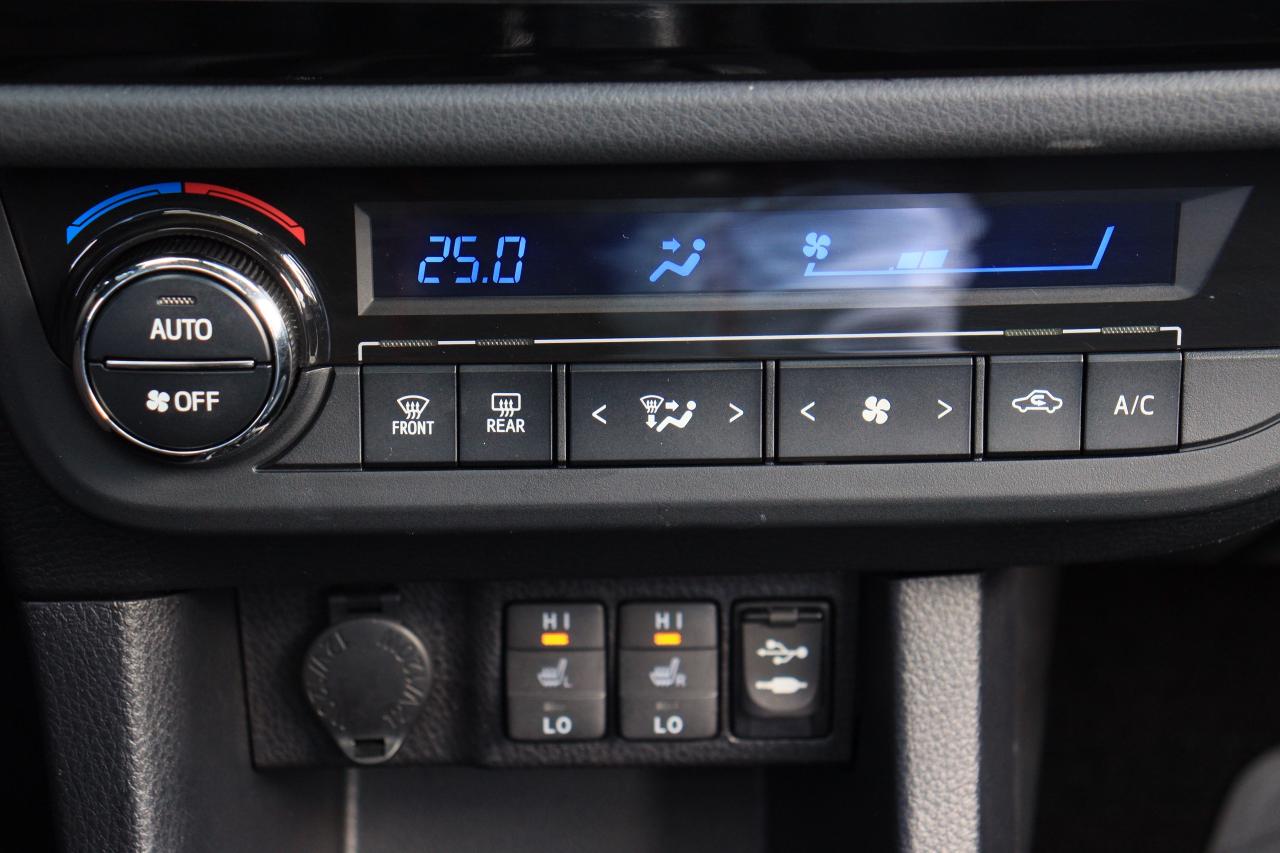 2015 Toyota Corolla S | Auto | Leather | Sunroof | Nav | Cam | Alloys Photo25