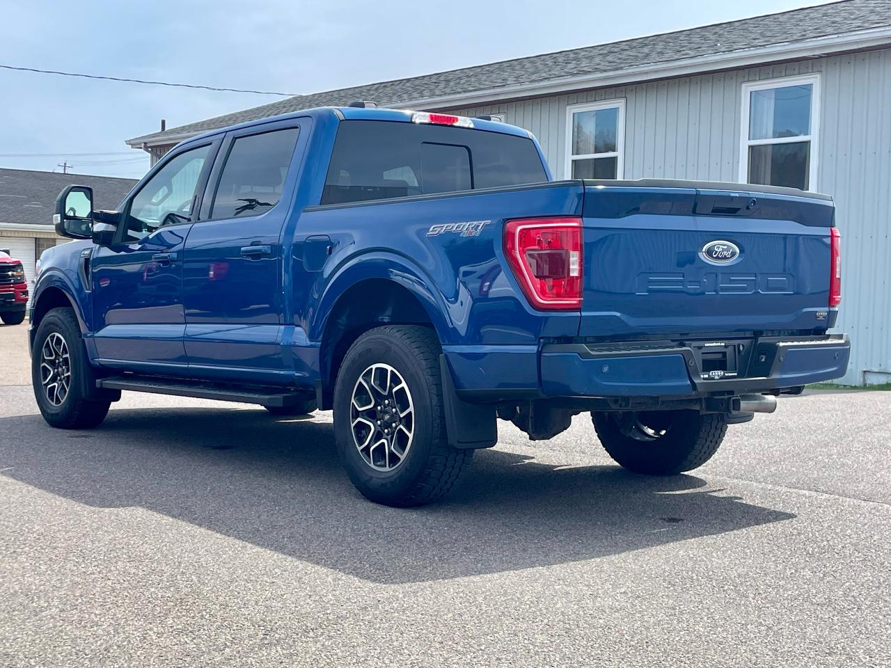 2022 Ford F-150 XLT 4WD SuperCrew 5.5' Bo Photo5