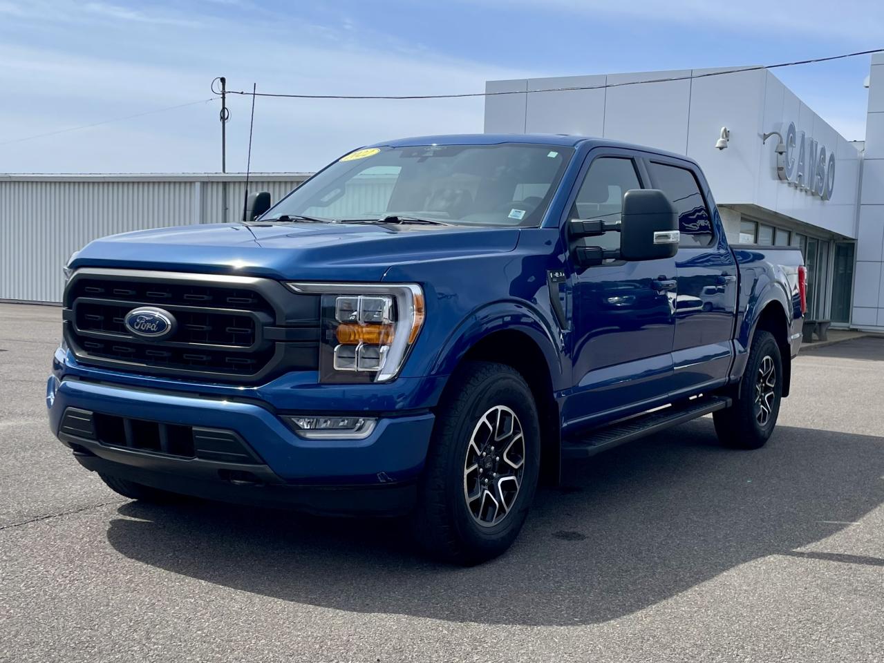 2022 Ford F-150 XLT 4WD SuperCrew 5.5' Bo Photo5