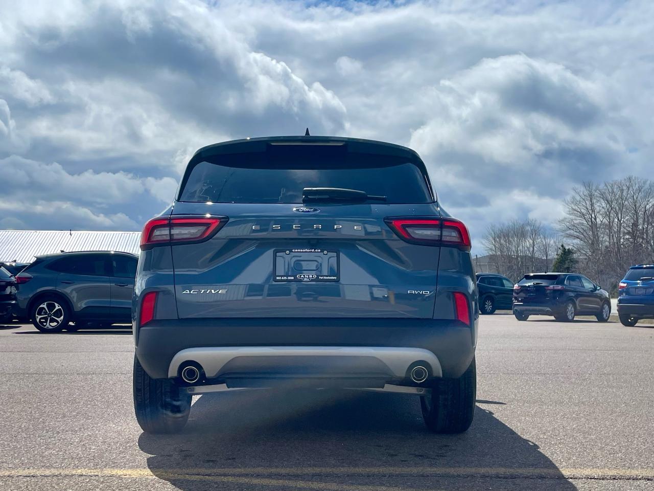 2025 Ford Escape Active AWD Photo5