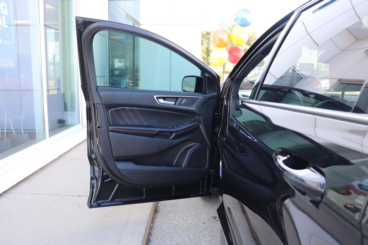 2022 Ford Edge ST LINE AWD Photo5