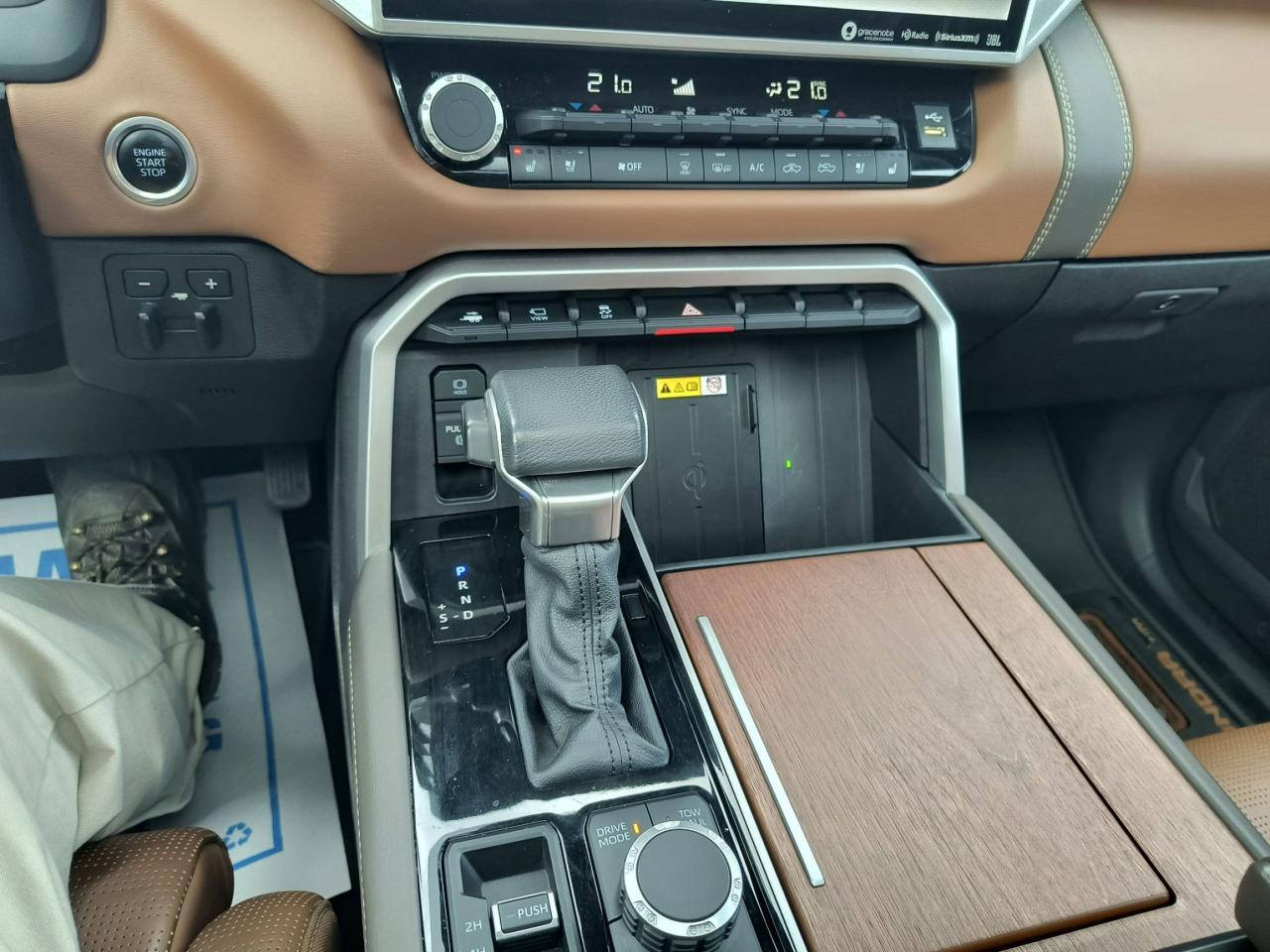 2022 Toyota Tundra Platinum 1794 Crew Photo