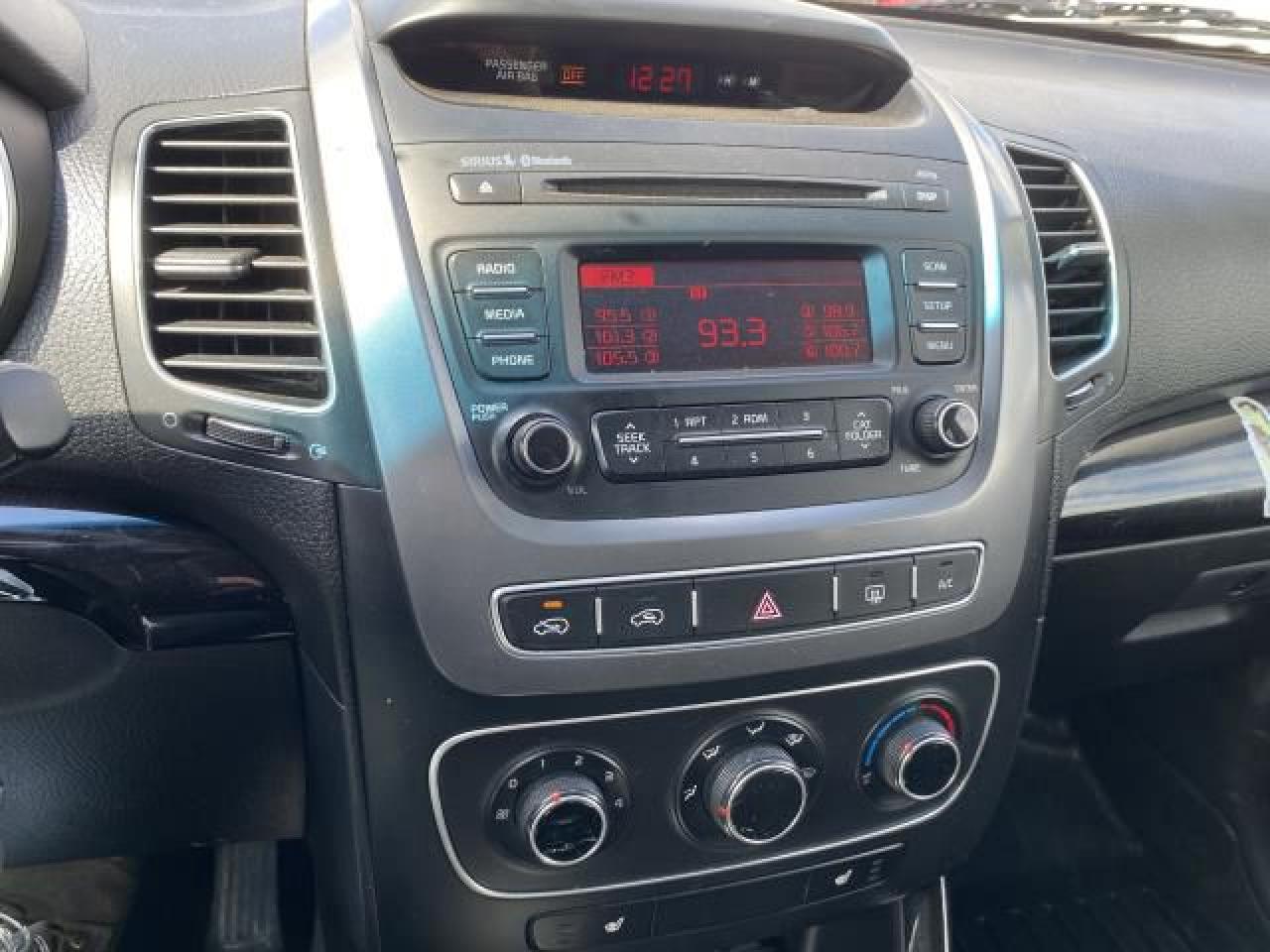 2014 Kia Sorento LX AWD - Photo #12
