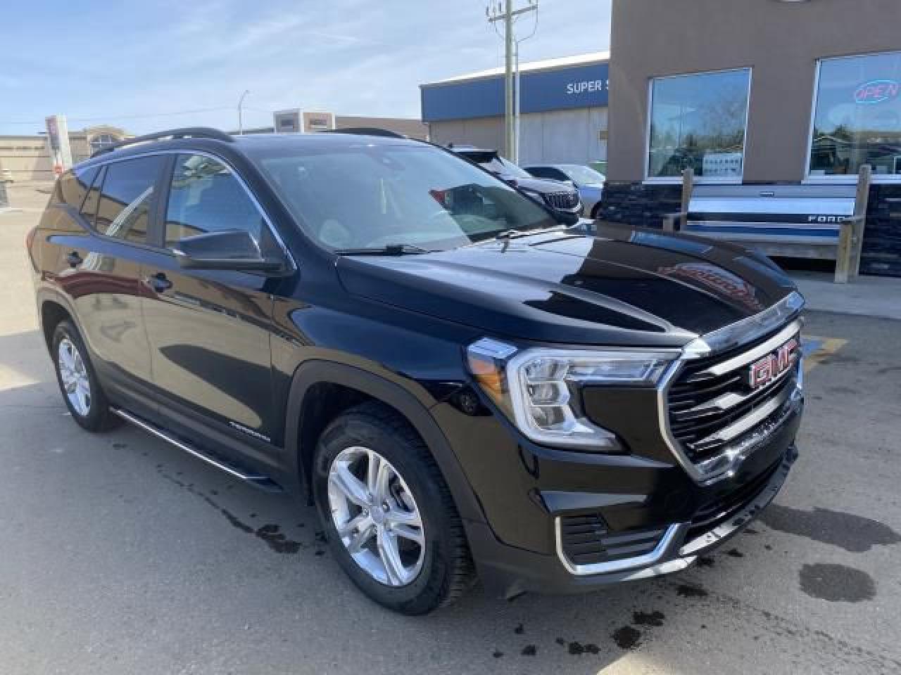 2022 GMC Terrain SLE AWD - Photo #8