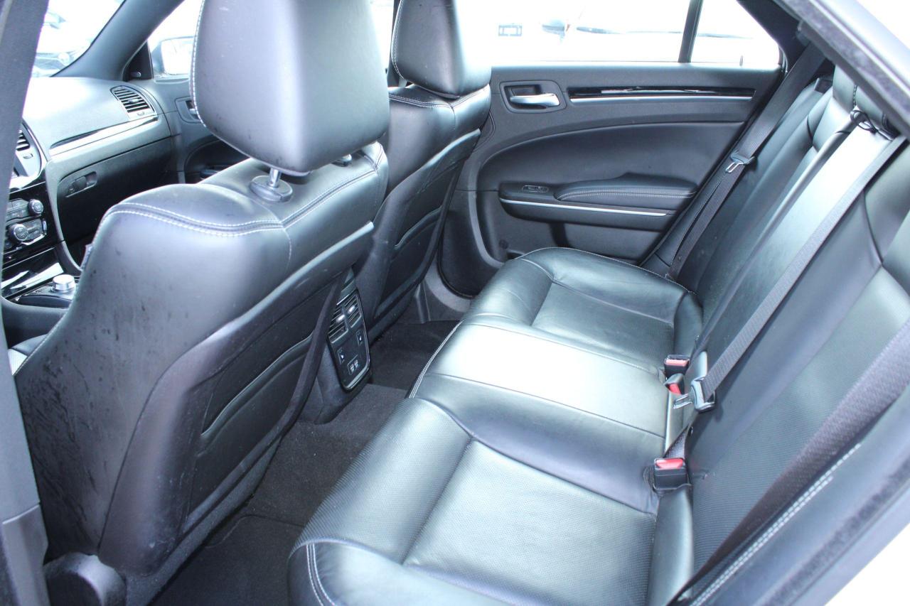 2023 Chrysler 300 300S AWD - Photo #19