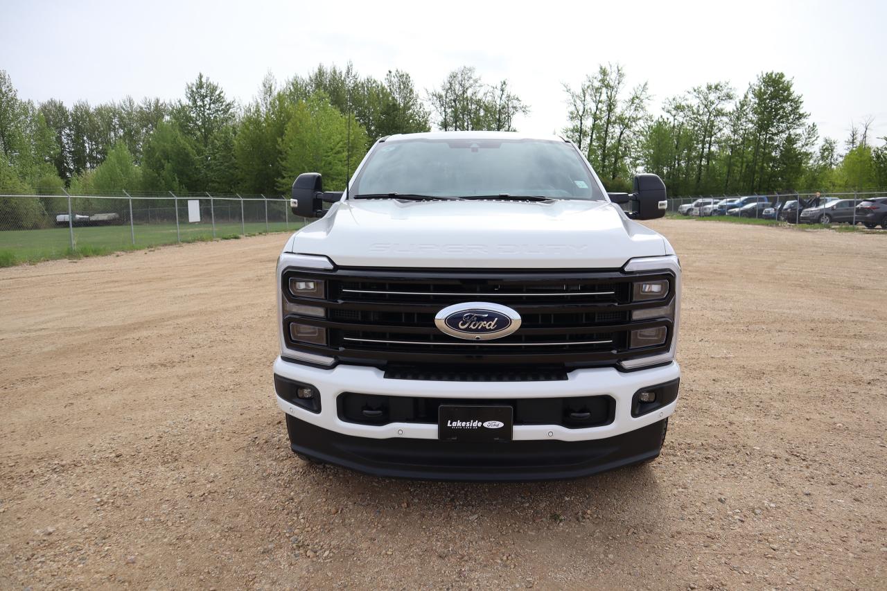 2025 Ford F-350 Super Duty SRW PLATINUM Photo1