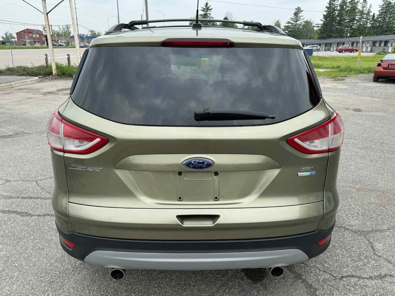 2013 Ford Escape SE - Photo #6