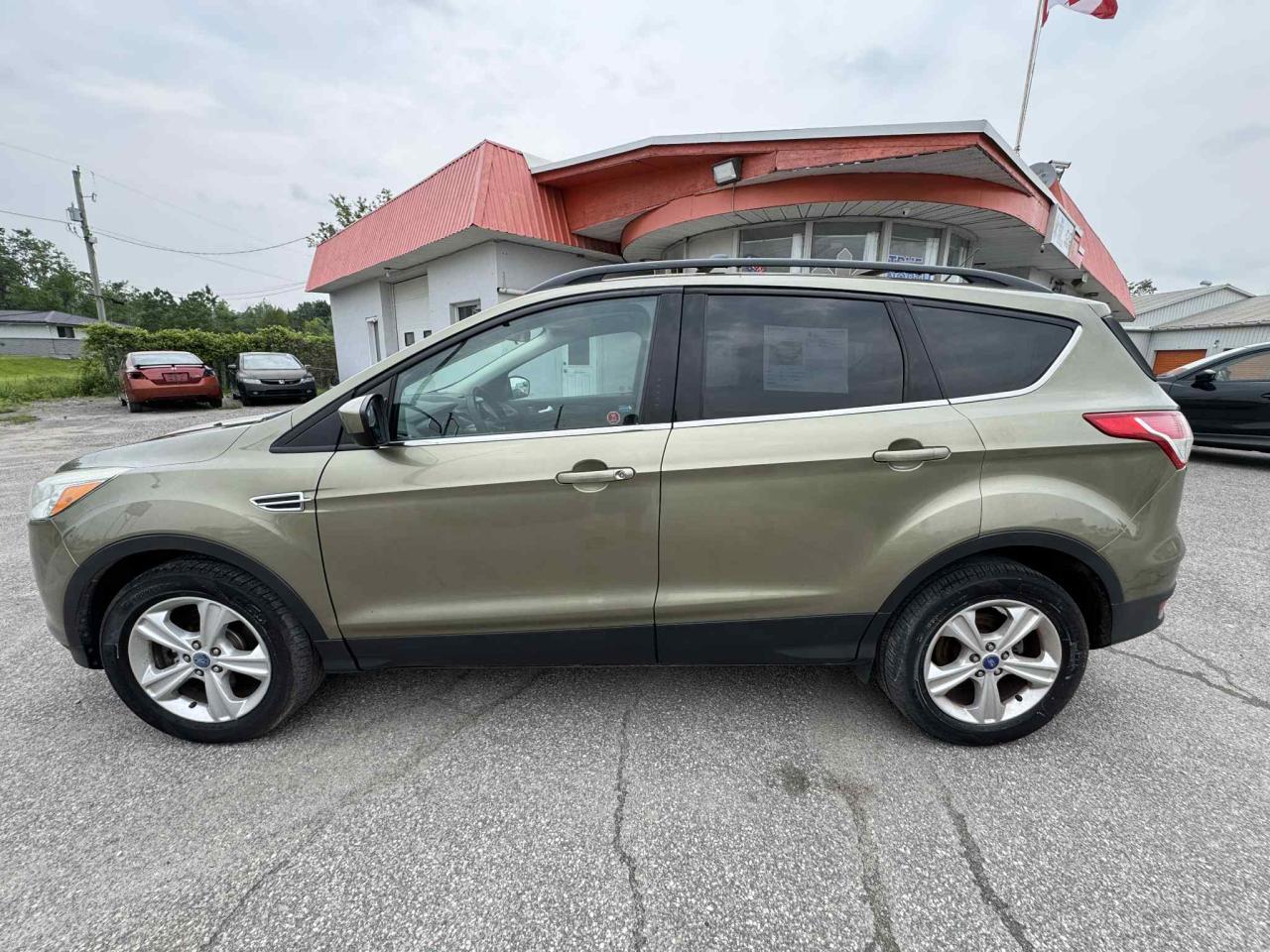 2013 Ford Escape SE - Photo #4