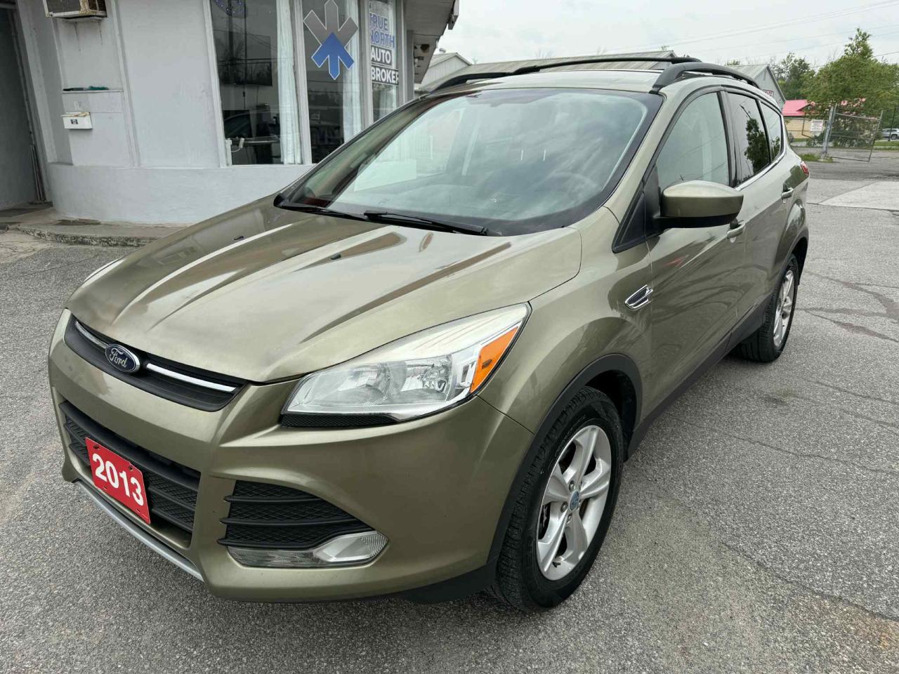2013 Ford Escape SE - Photo #3