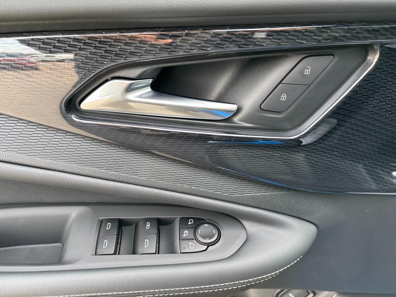 2025 Chevrolet Blazer EV 2025 Chevrolet Blazer EV LT eAWD Photo