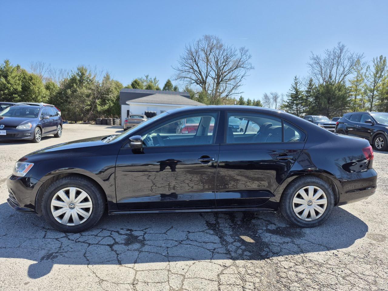 2016 Volkswagen Jetta 1.4L TSI Man Trendline Photo6