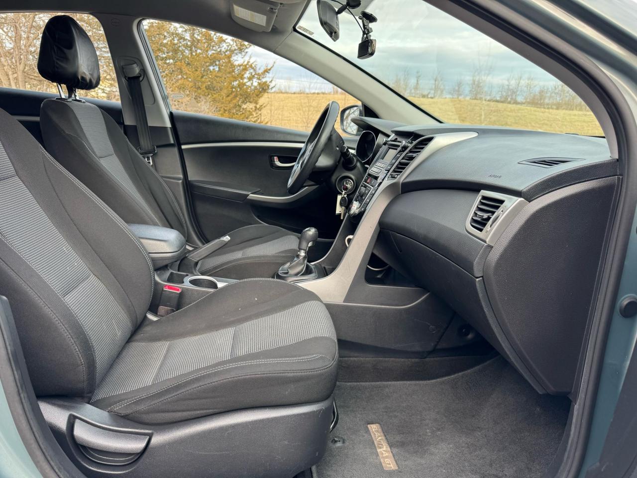 2014 Hyundai Elantra GT GL | HEATED SEATS | BLUETOOTH | 6 SPEED | Photo25