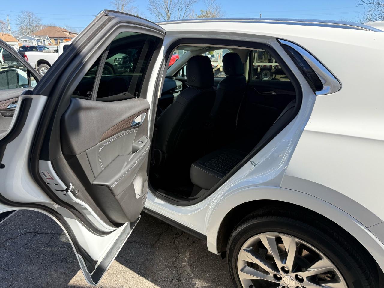 2021 Buick Envision Avenir - Photo #6
