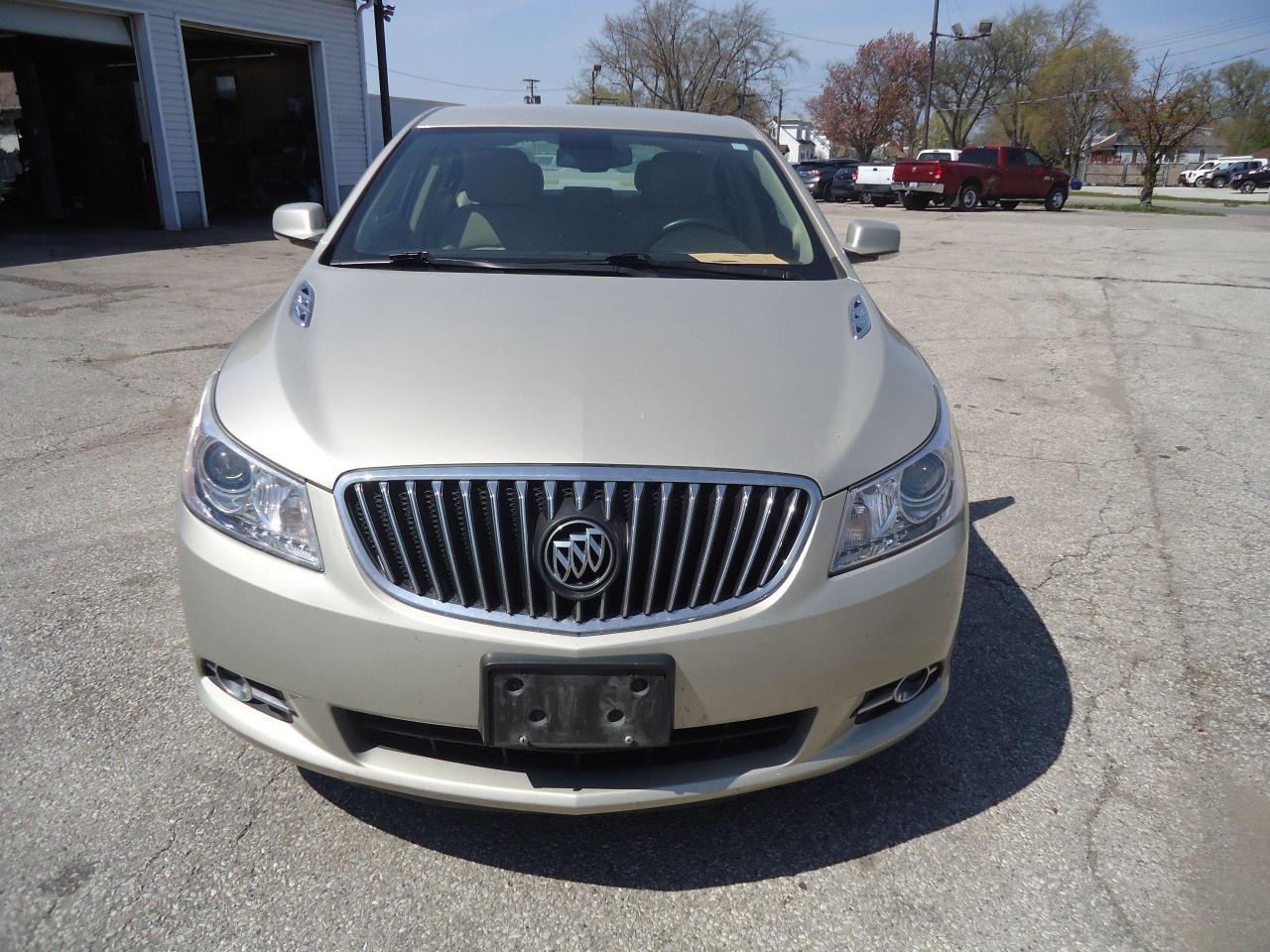 2013 Buick LaCrosse 4dr Sdn Luxury FWD w/1SH - Photo #3
