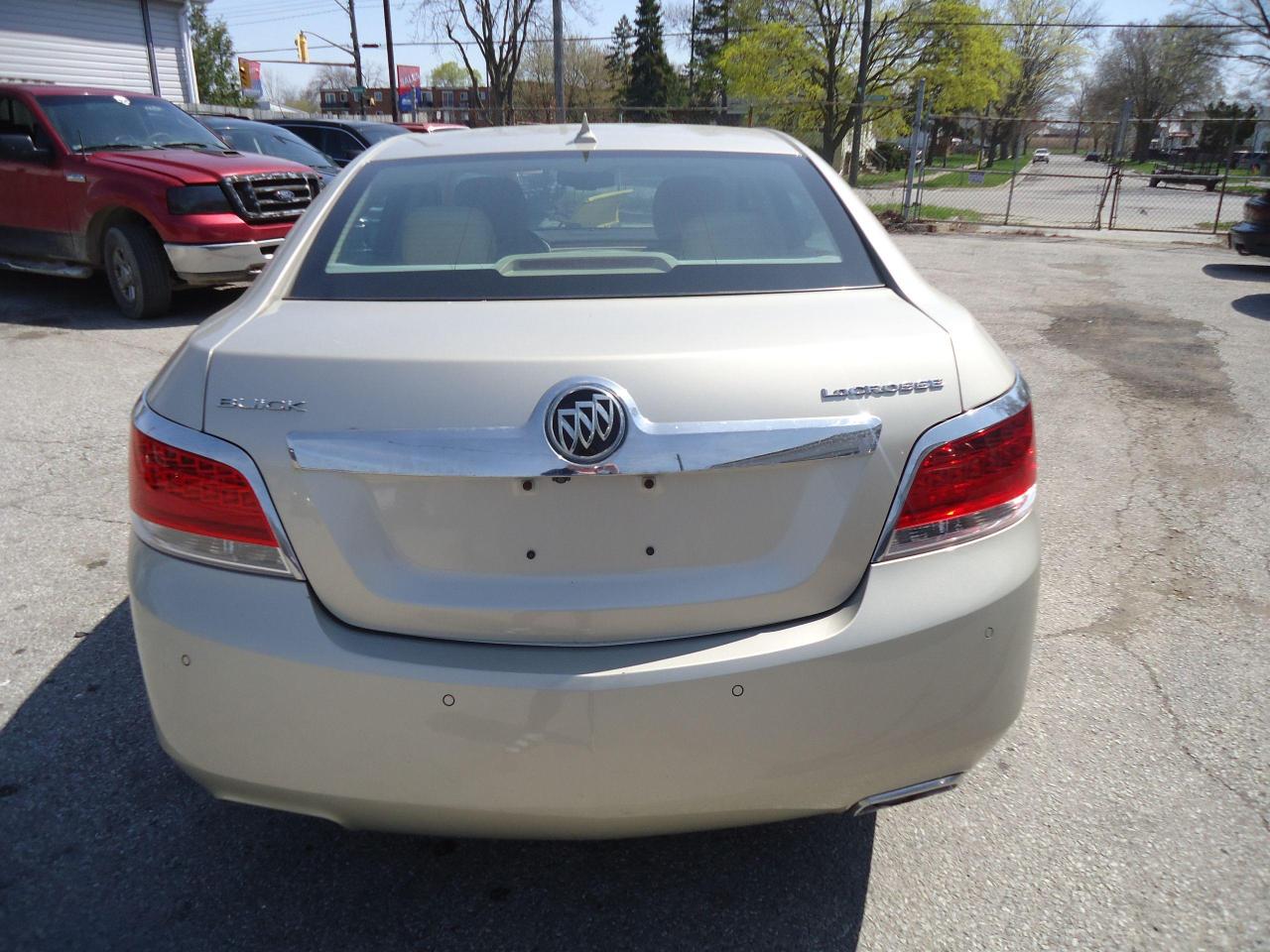 2013 Buick LaCrosse 4dr Sdn Luxury FWD w/1SH - Photo #4