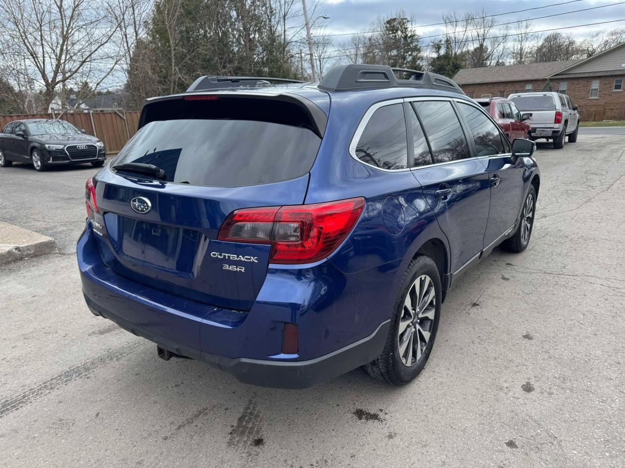 2016 Subaru Outback  - Photo #8