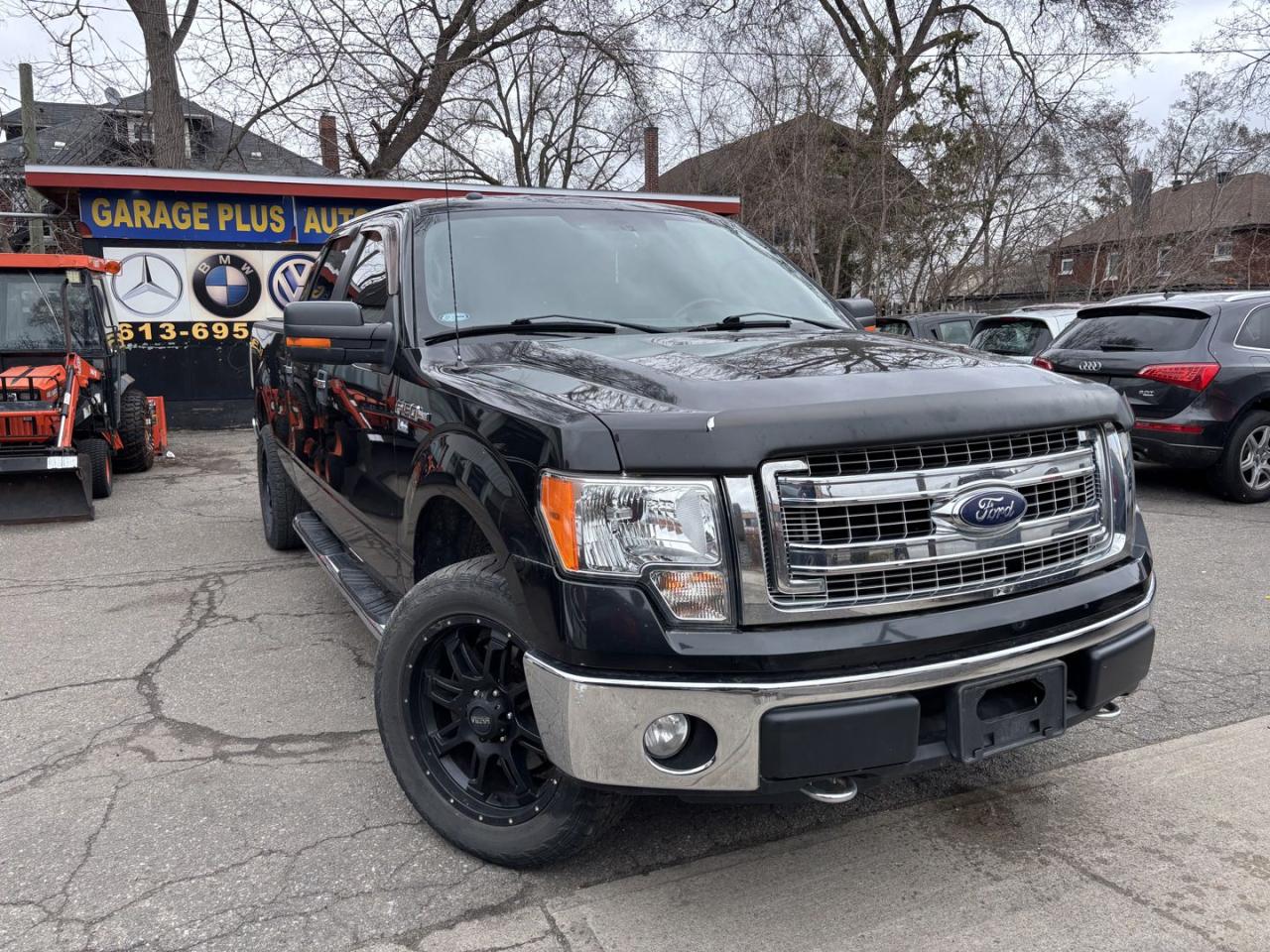 Used 2014 Ford F-150 XL SuperCrew 5.5-ft. Bed 4WD for sale in Ottawa, ON