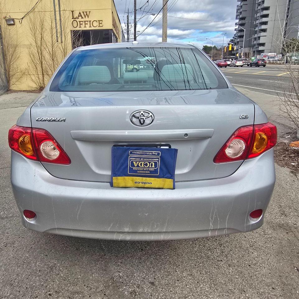 2010 Toyota Corolla 4DR SDN AUTO CE Photo3