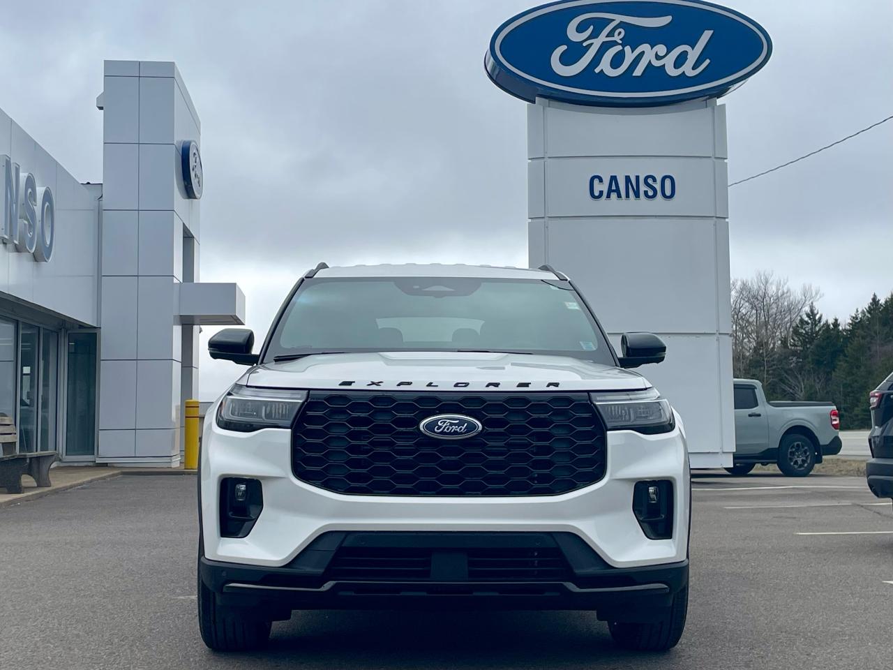 2025 Ford Explorer ST-LINE 4WD Photo1