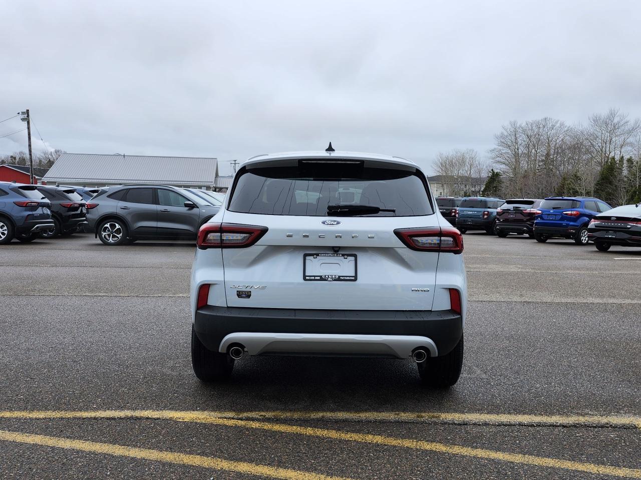 2025 Ford Escape Active AWD Photo5