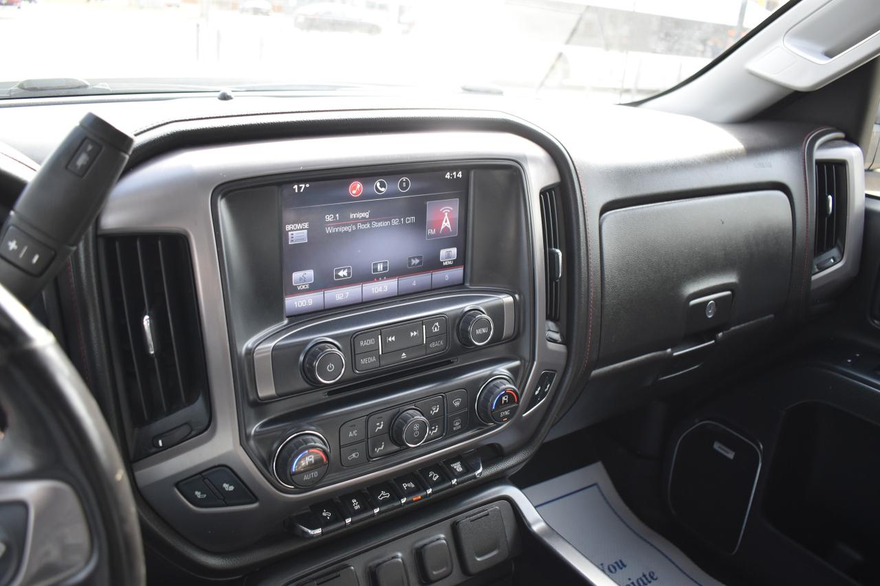 2015 GMC Sierra 3500 4WD Crew Cab ALL TERRAIN - Photo #15