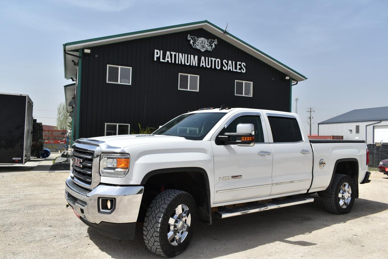 2015 GMC Sierra 3500 4WD Crew Cab SLT - Photo #2