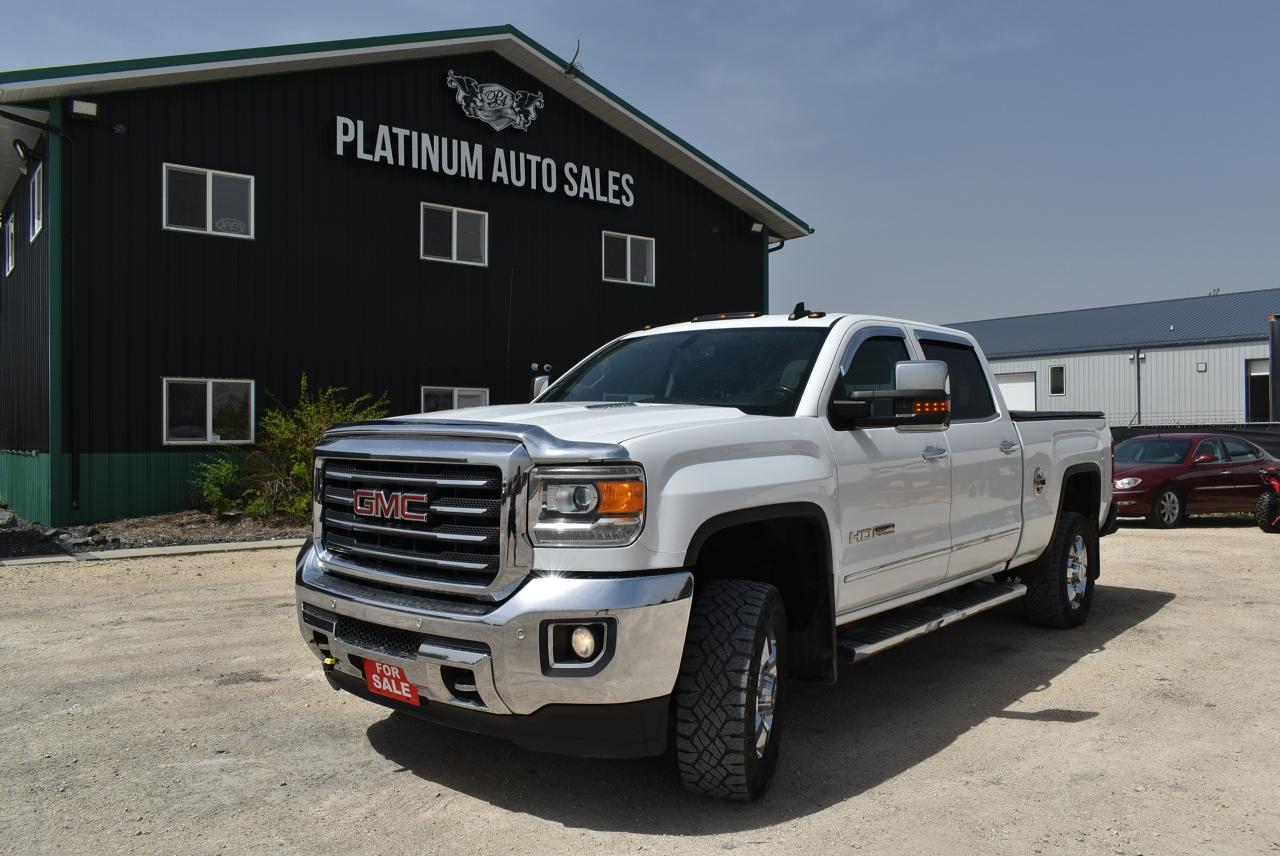 2015 GMC Sierra 3500 4WD Crew Cab SLT - Photo #12