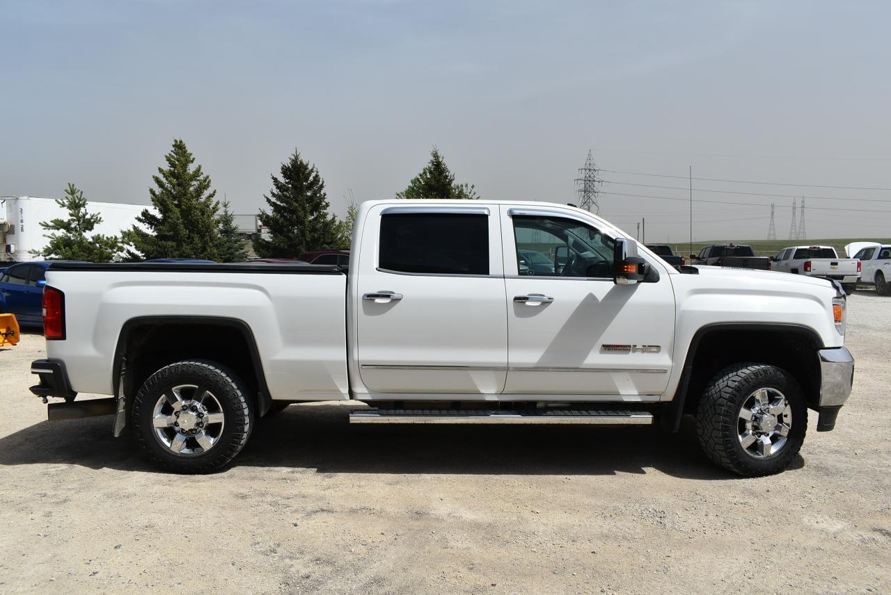 2015 GMC Sierra 3500 4WD Crew Cab SLT - Photo #7