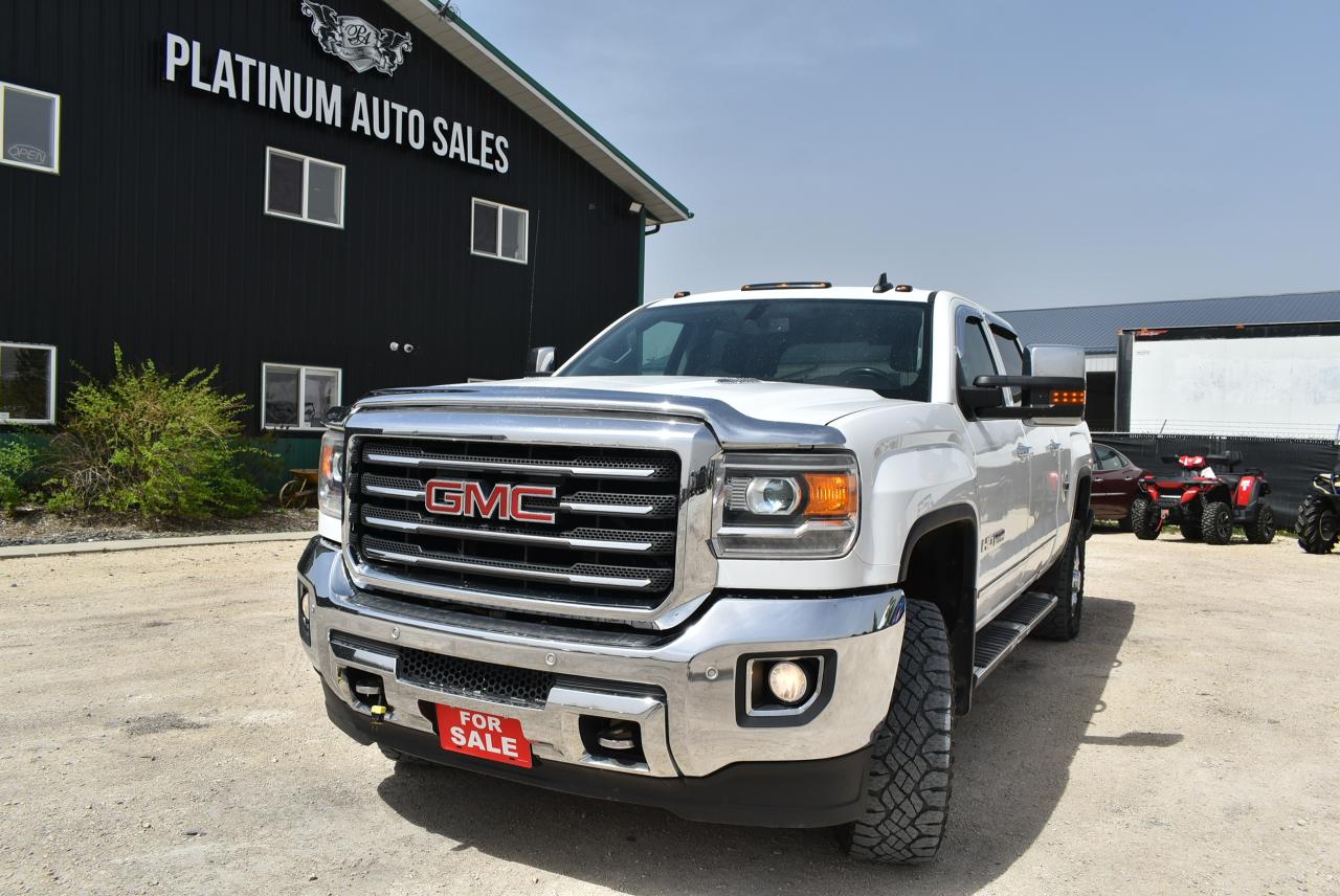 2015 GMC Sierra 3500 4WD Crew Cab SLT - Photo #10