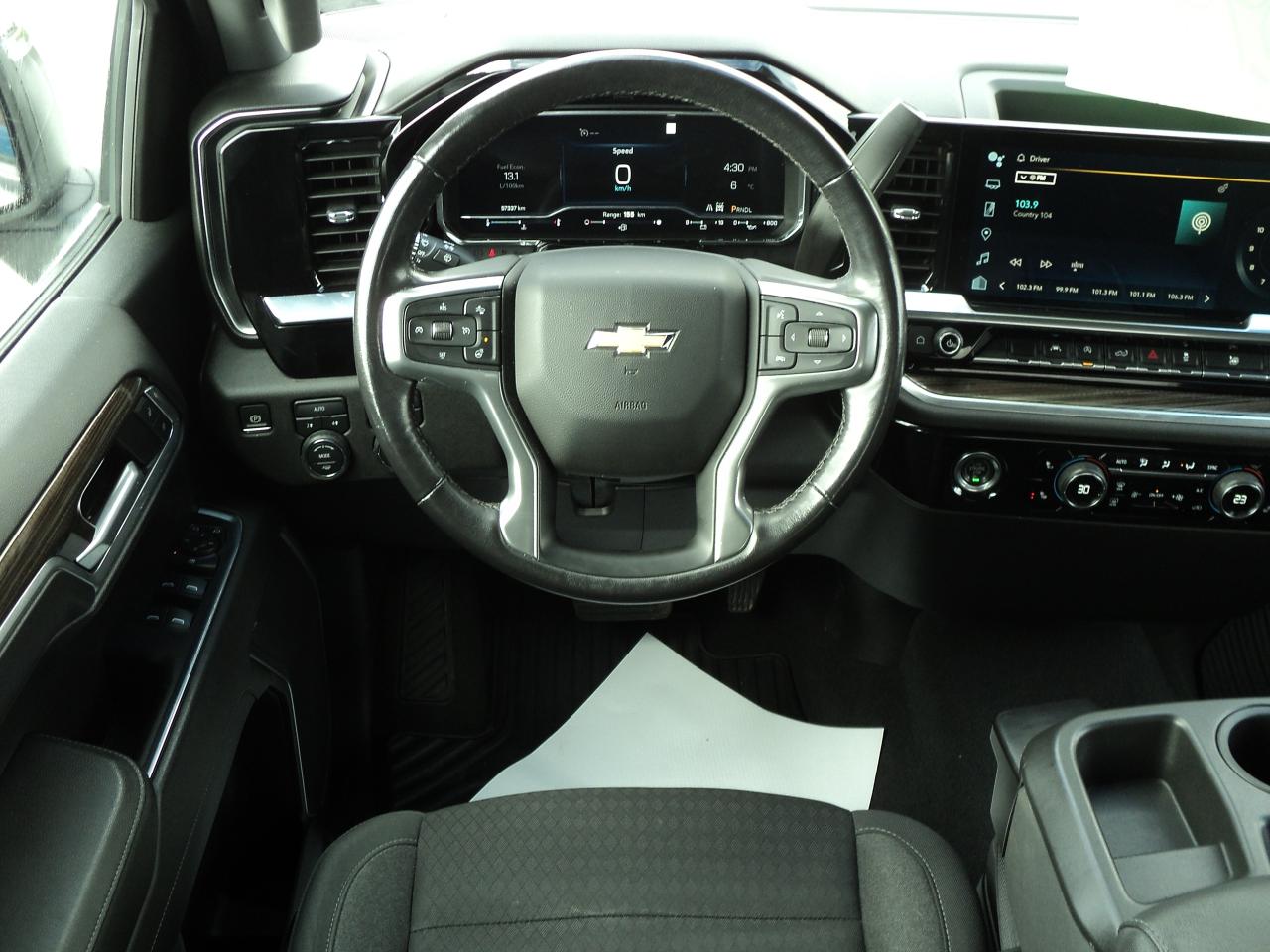 2022 Chevrolet Silverado 1500 LT DoubleCab4x4 5.3L 6'7"Box HeatedSteeringWheel - Photo #17