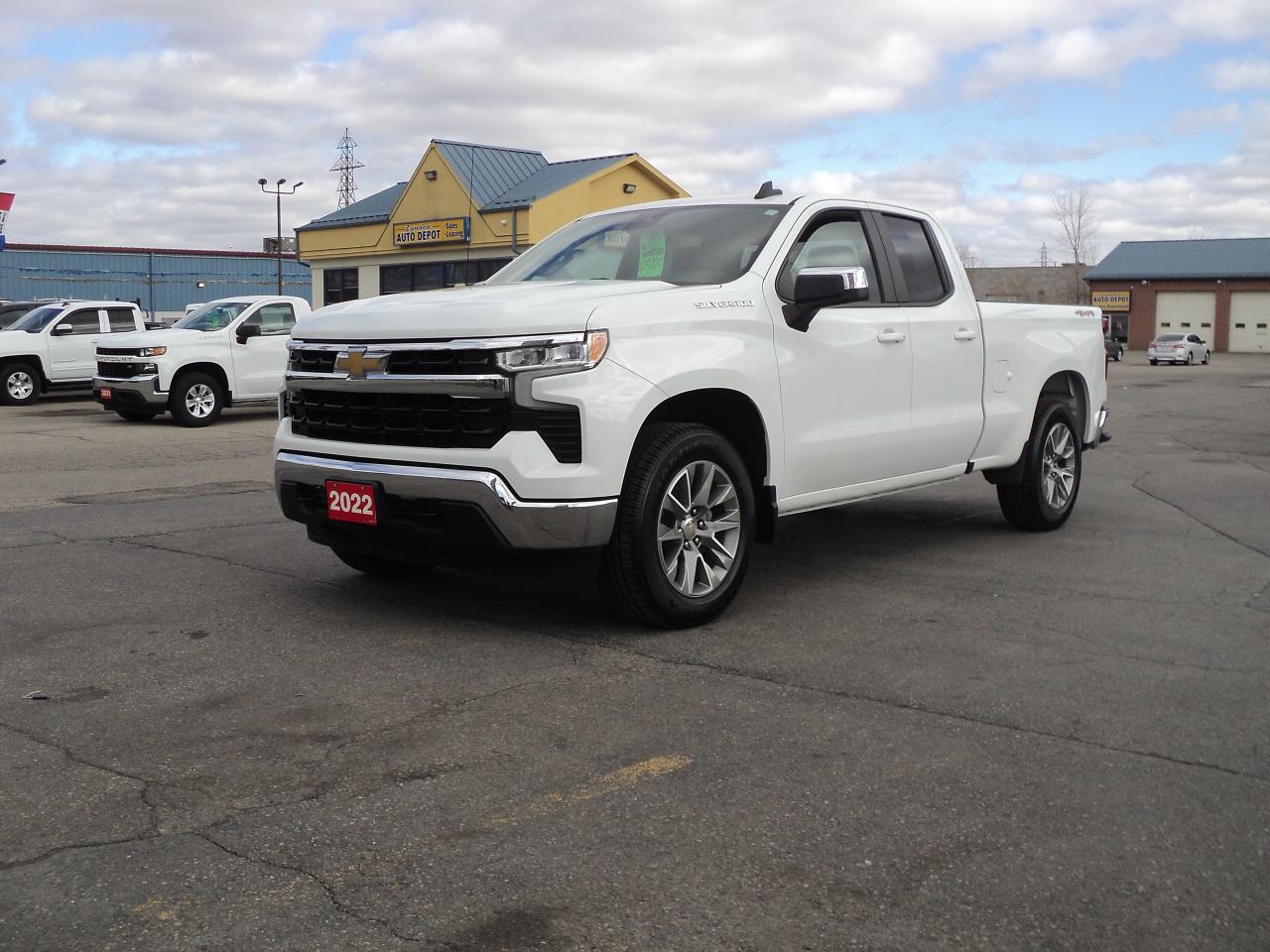 2022 Chevrolet Silverado 1500 LT DoubleCab4x4 5.3L 6'7"Box HeatedSteeringWheel - Photo #1