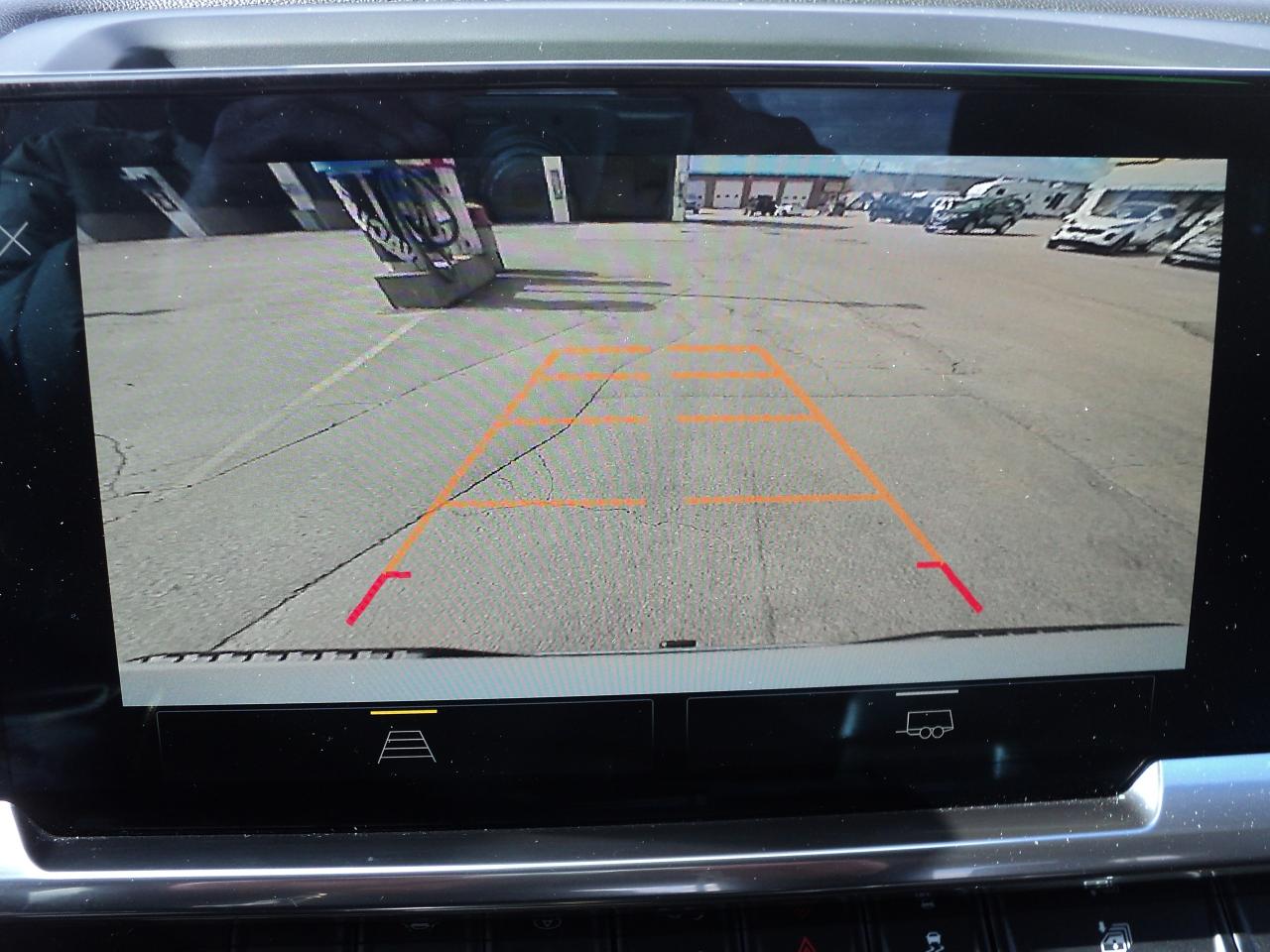 2022 Chevrolet Silverado 1500 LT DoubleCab4x4 5.3L 6'7"Box HeatedSteeringWheel - Photo #22