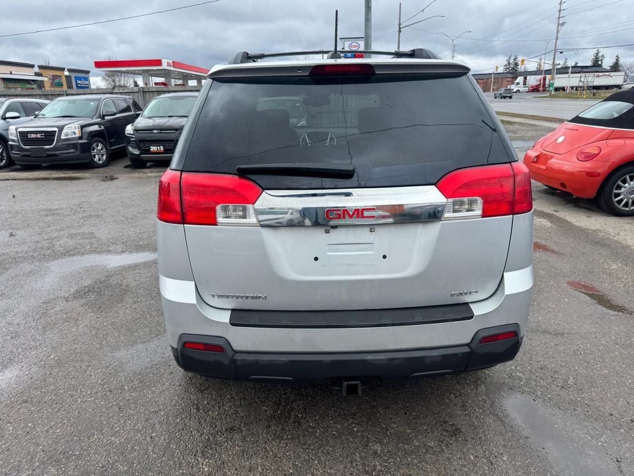 2015 GMC Terrain SLT, WELL SERVICED, AWD, CERTIFIED - Photo #4