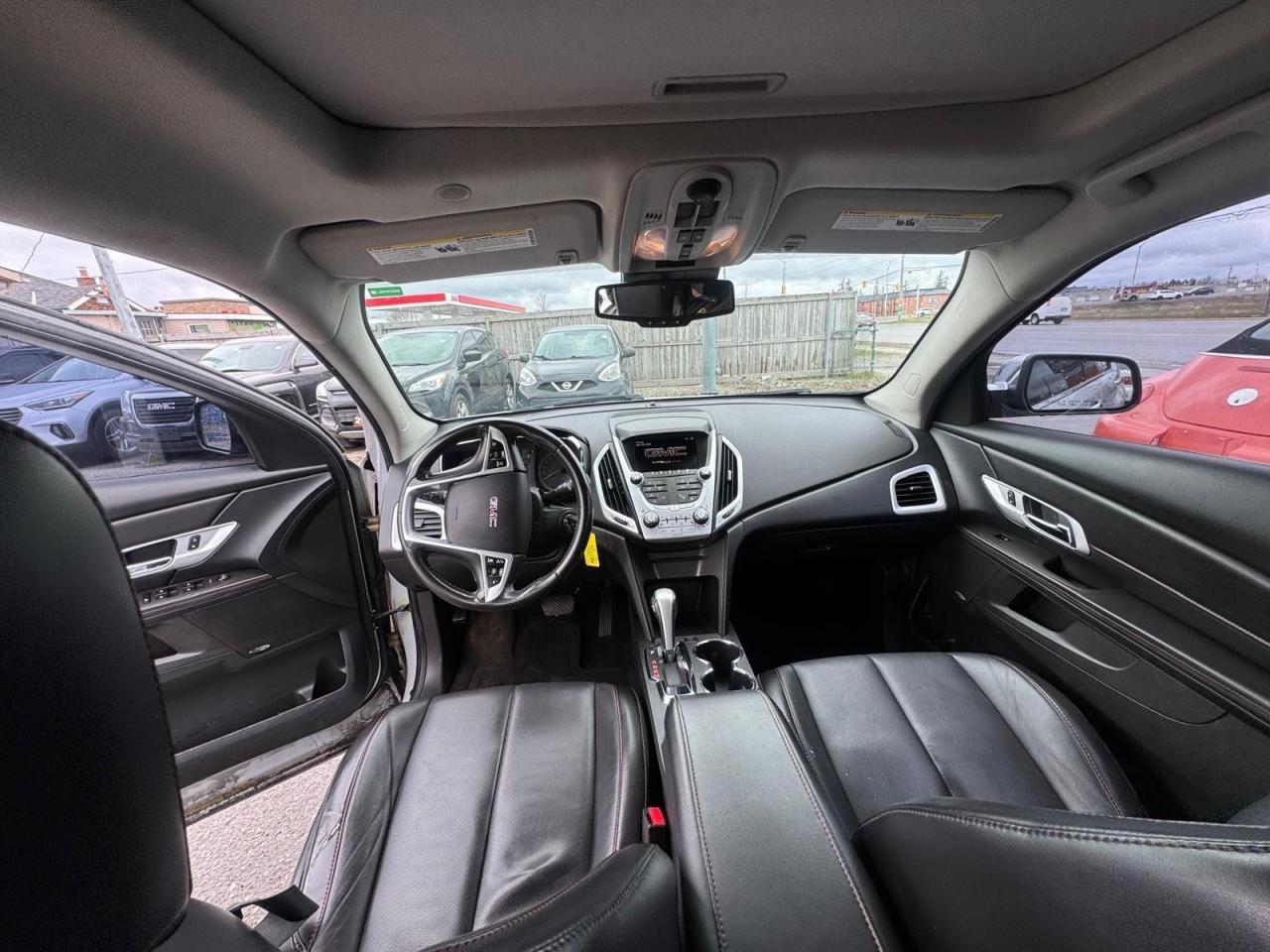 2015 GMC Terrain SLT, WELL SERVICED, AWD, CERTIFIED - Photo #14