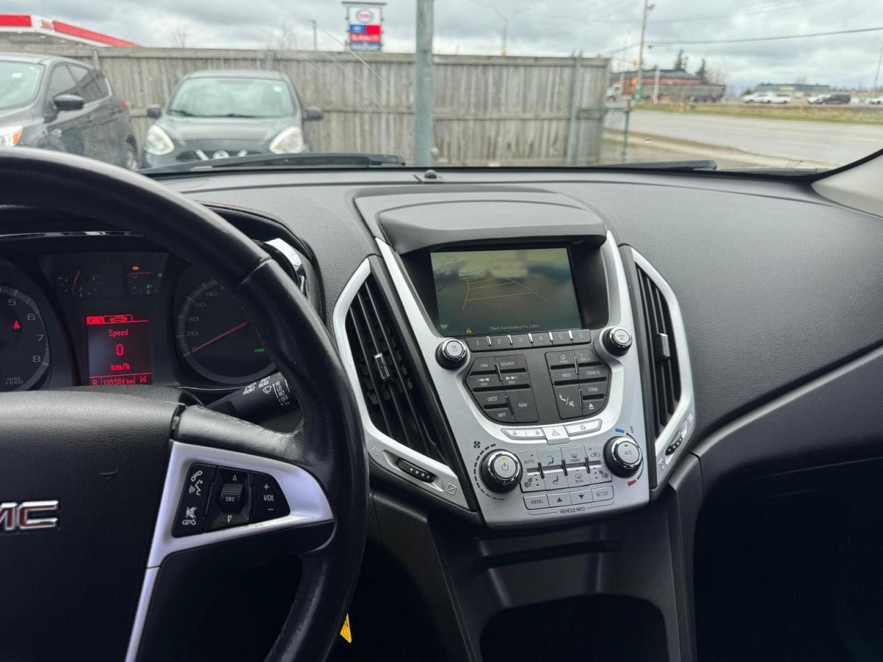 2015 GMC Terrain SLT, WELL SERVICED, AWD, CERTIFIED - Photo #17